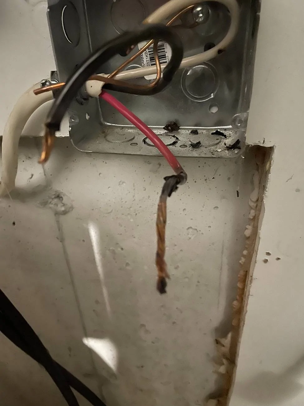 Ford F-150 Lightning Chargepoint charger failure IMG_0619
