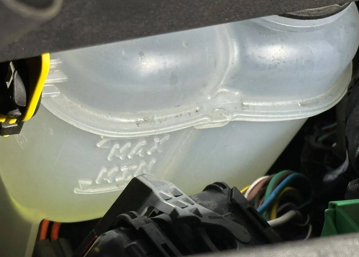 Ford F-150 Lightning 2023 Lightning Lariat - Heater Not Working Coolant Pic 1.1