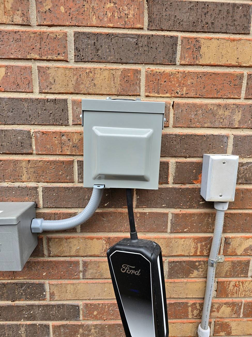 Ford F-150 Lightning Generac 6852 Transfer Switch installed (to power my house from the Pro Power 240V plug) 20250219_135118