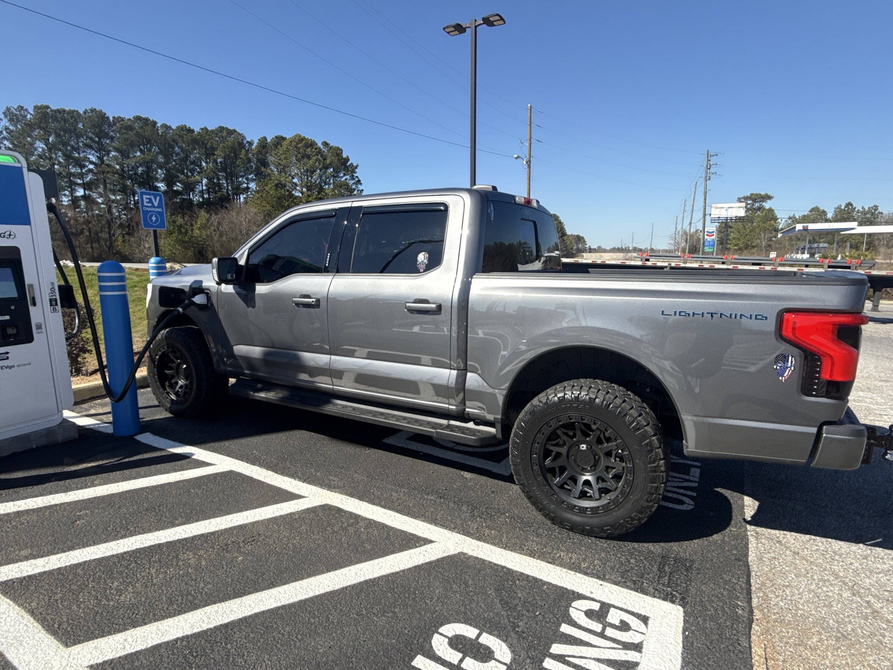 Ford F-150 Lightning Leveled 2024 Lightning Lariat image