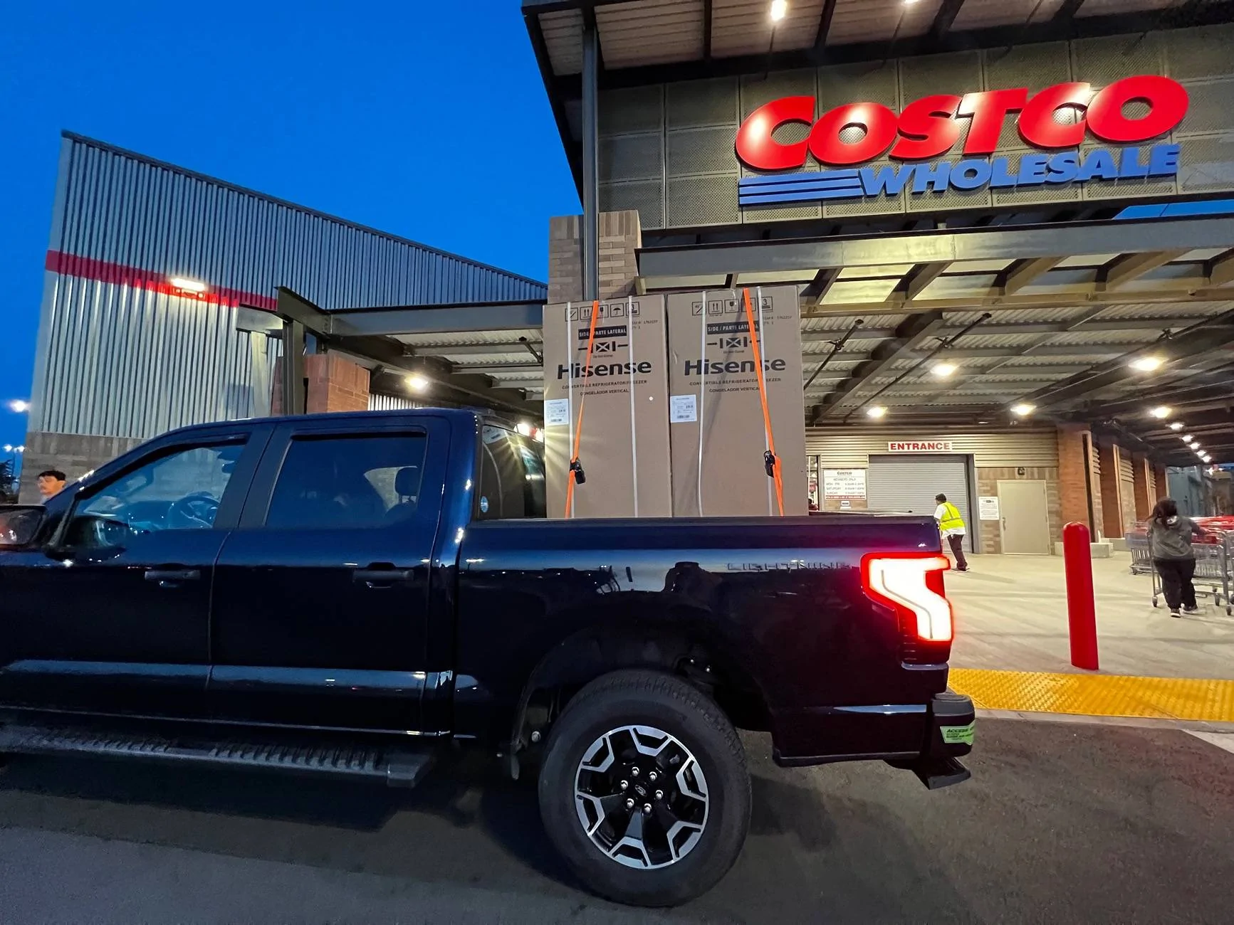 Ford F-150 Lightning Pics of Lightning Trucks Doing Truck Things. Post Yours! 📸 IMG_9273