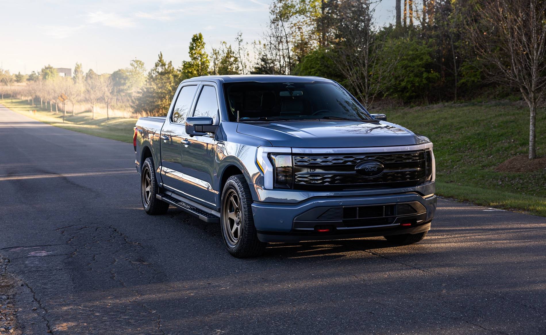 Ford F-150 Lightning Anyone used a Full Icon lowering Kit? 20240406-9j0a4994-edit