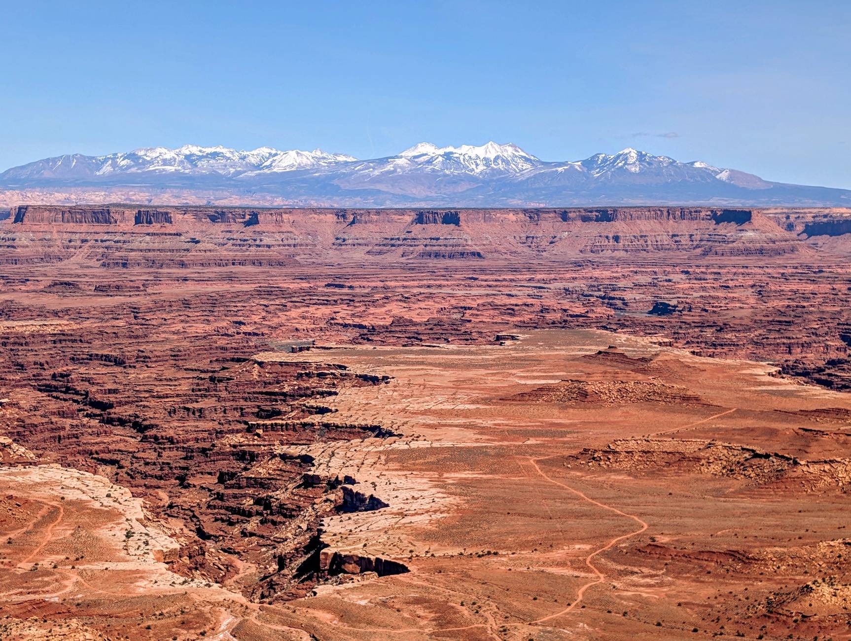 Ford F-150 Lightning Road trip to Moab and Canyonlands National Park, including some light offroading PXL_20250323_201555524.RAW-01.COVER-EDIT