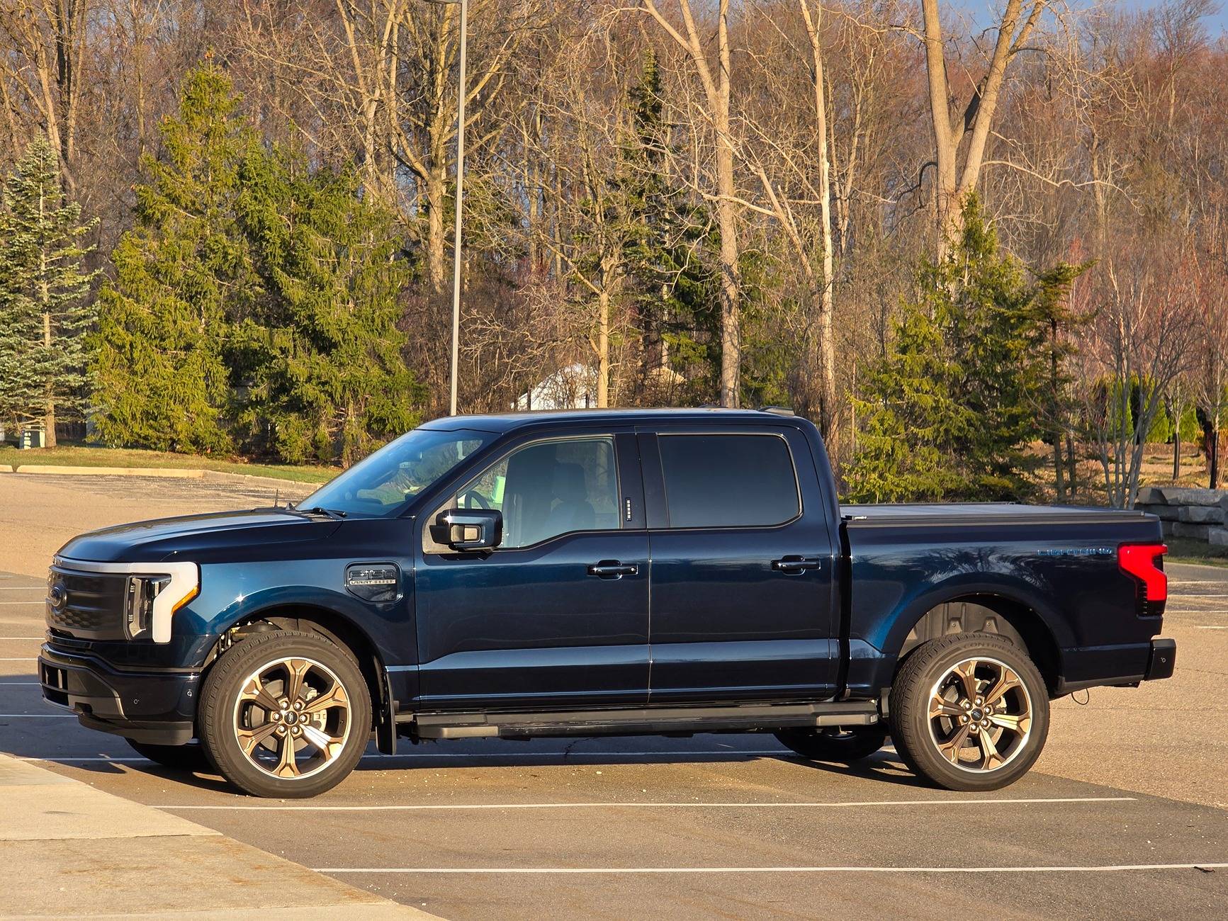 Ford F-150 Lightning ANTIMATTER BLUE F-150 Lightning Photos & Club 20250407_081007