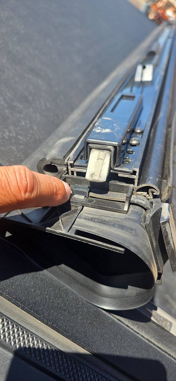Ford F-150 Lightning For anyone who owns a Bakflip Revolver tonneau cover 20250408_152319