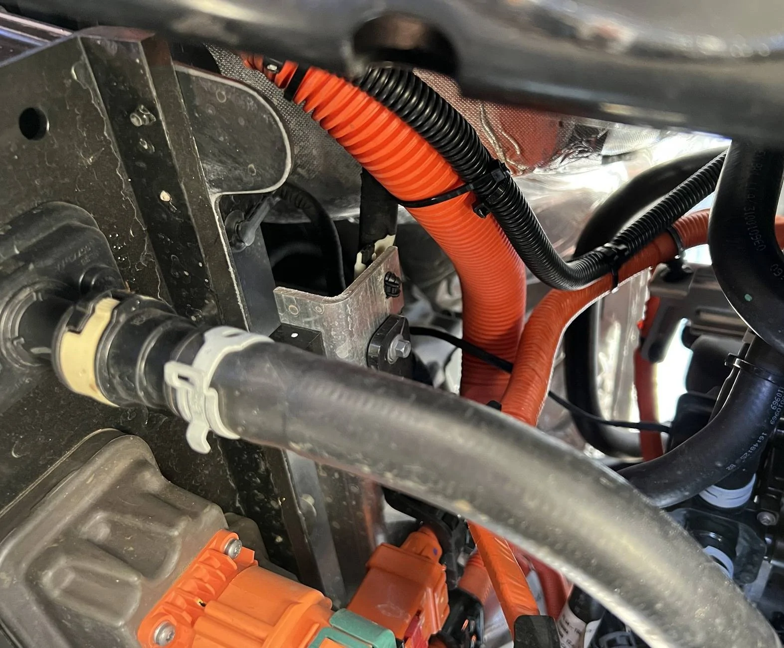 Ford F-150 Lightning Another audio amplifier install (with alternate under cab wiring). 10 -  Loom Tubing Wire-3