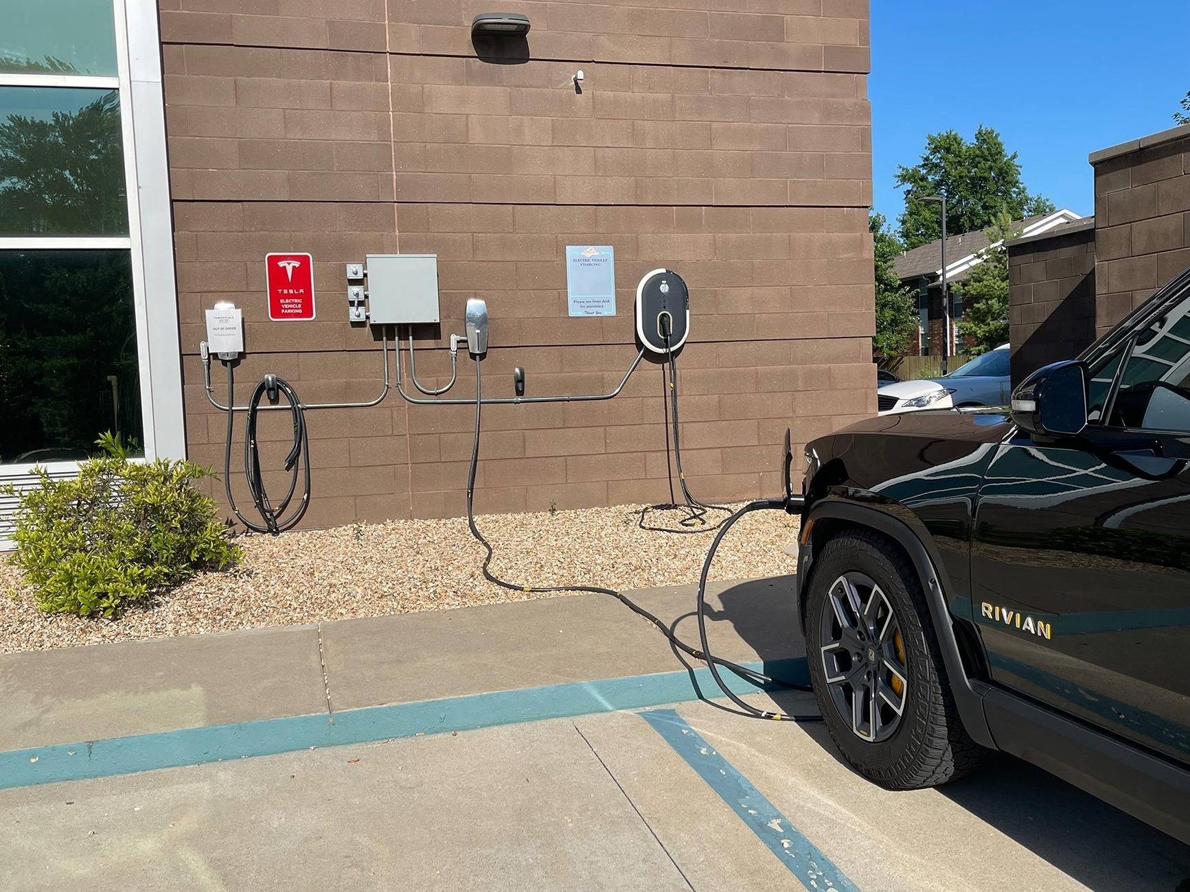 Ford F-150 Lightning Tesla Supercharger adapter made by LECTRON (STAY AWAY!) img_3751-jpe