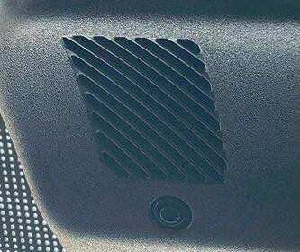 Ford F-150 Lightning Sensor above rear view mirror. 1745173229570-u9