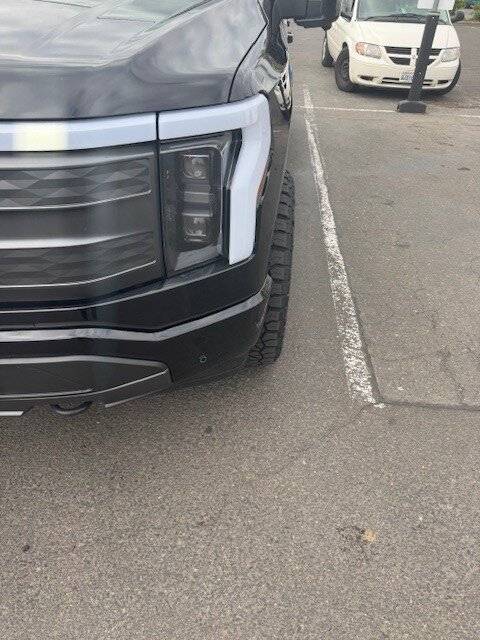 Ford F-150 Lightning Discount Tires fails again.... I shouldn't be surpised, Installed the wrong TPMS sensors. poke