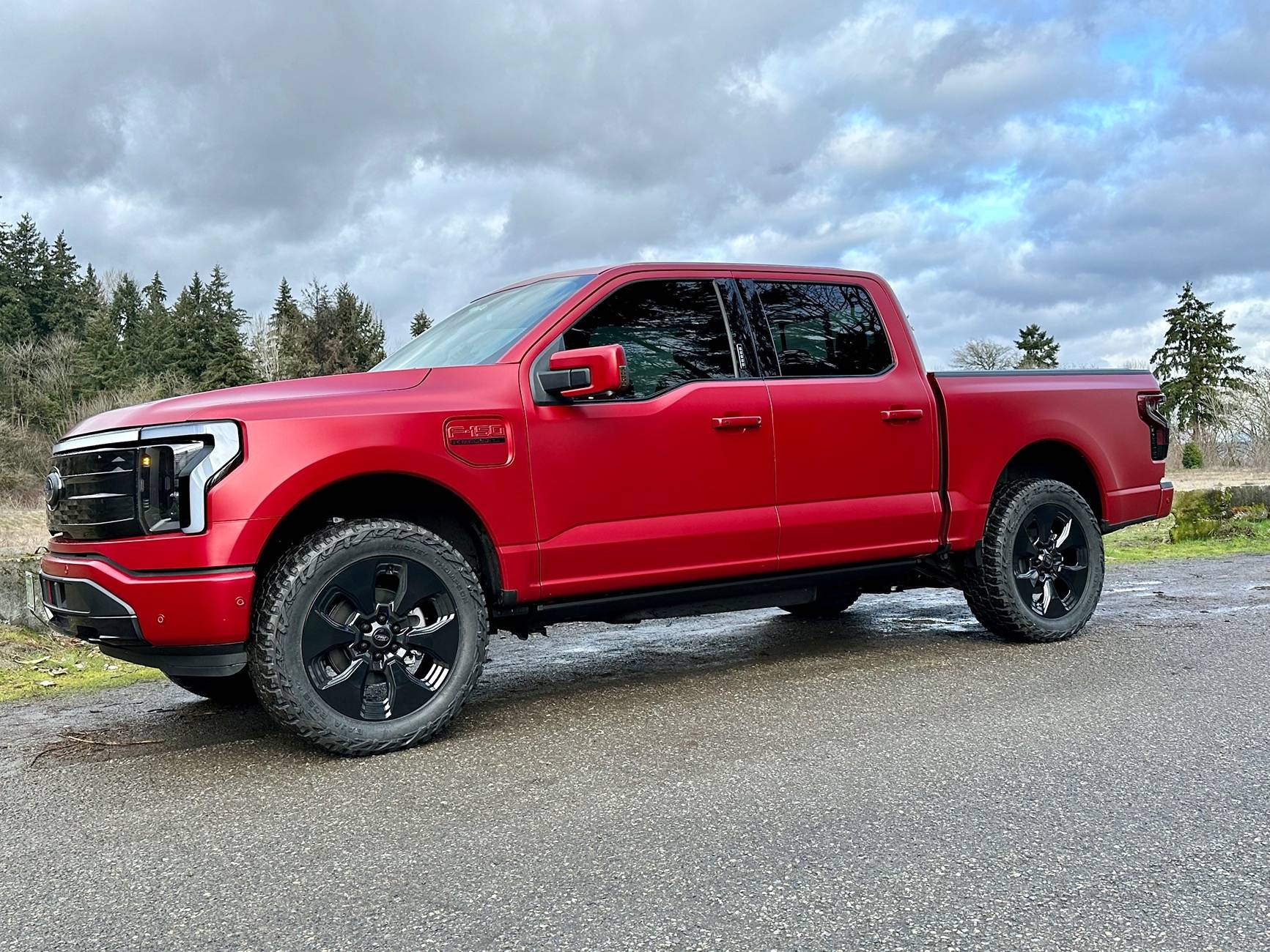 Ford F-150 Lightning Eibach 2.1" level, 275/65R20 tires, Fuel Rebar +20 wheels IMG_1396