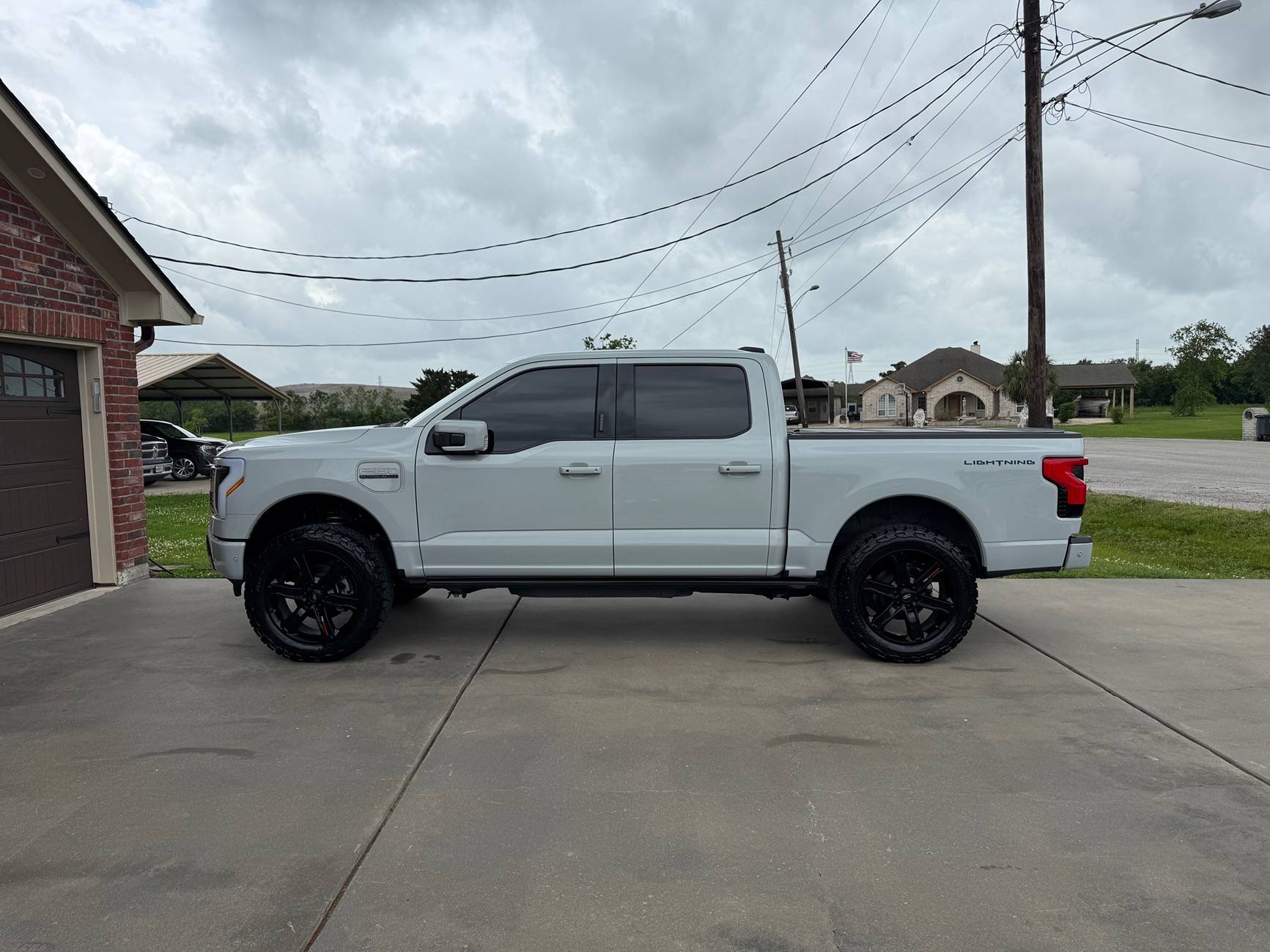 Ford F-150 Lightning Installed the EIBACH PRO-TRUCK-LIFT Stage 1 on my 2023 Ford F-150 Lightning Platinum IMG_1323