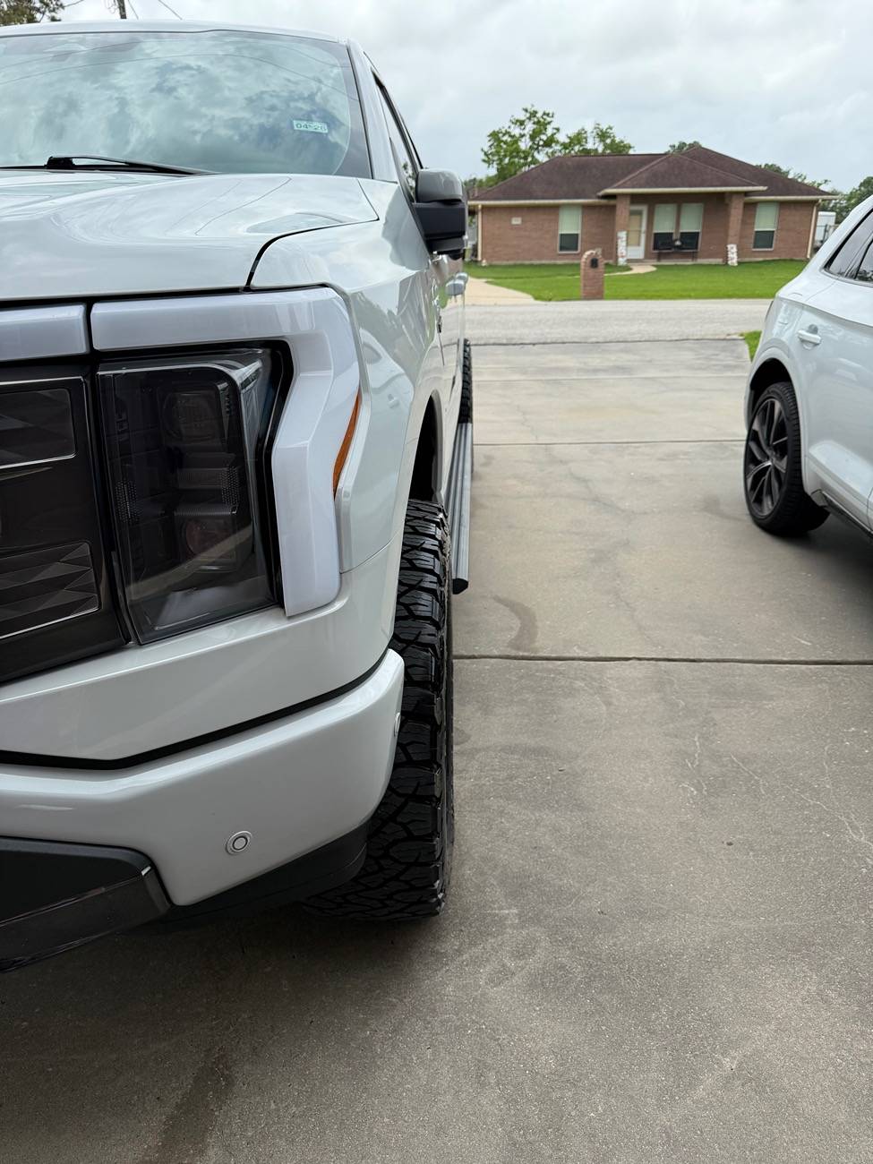 Ford F-150 Lightning Installed the EIBACH PRO-TRUCK-LIFT Stage 1 on my 2023 Ford F-150 Lightning Platinum IMG_1322