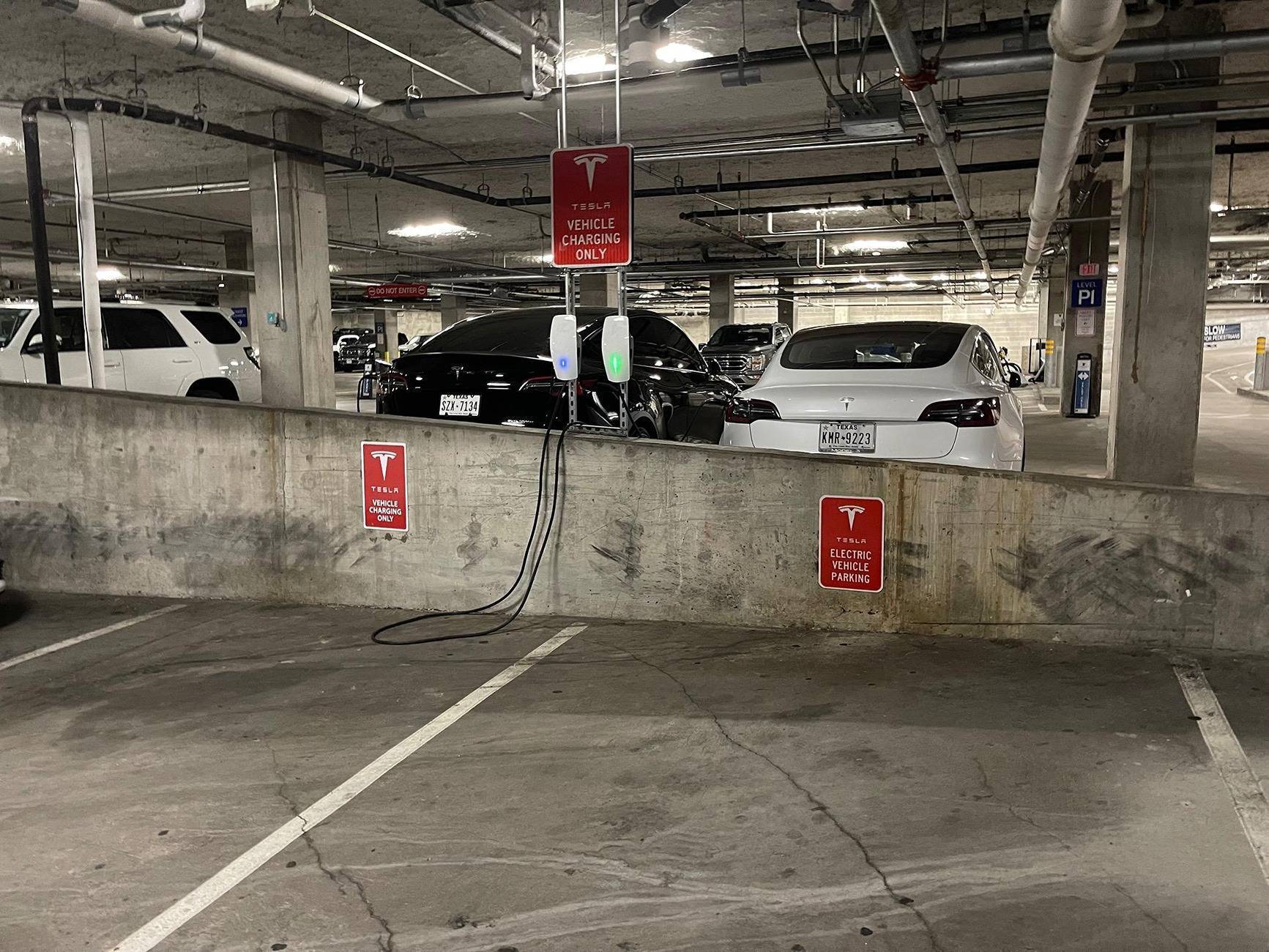 Ford F-150 Lightning Ford fast charging adapter vs other brand img_3008-1-jpe