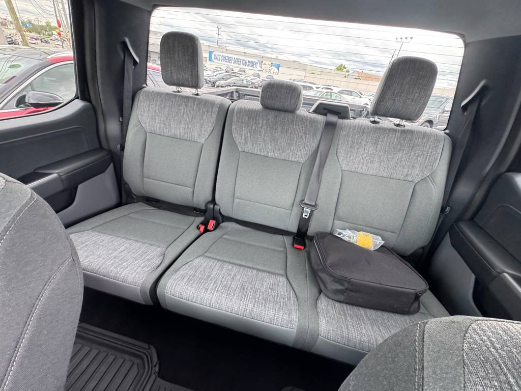 Ford F-150 Lightning XLT ER FA2F6110-F6FA-4DC1-B9EC-40A6E9907B13-F8348941-D29C-4128-B7F9-D3554F48F1D9