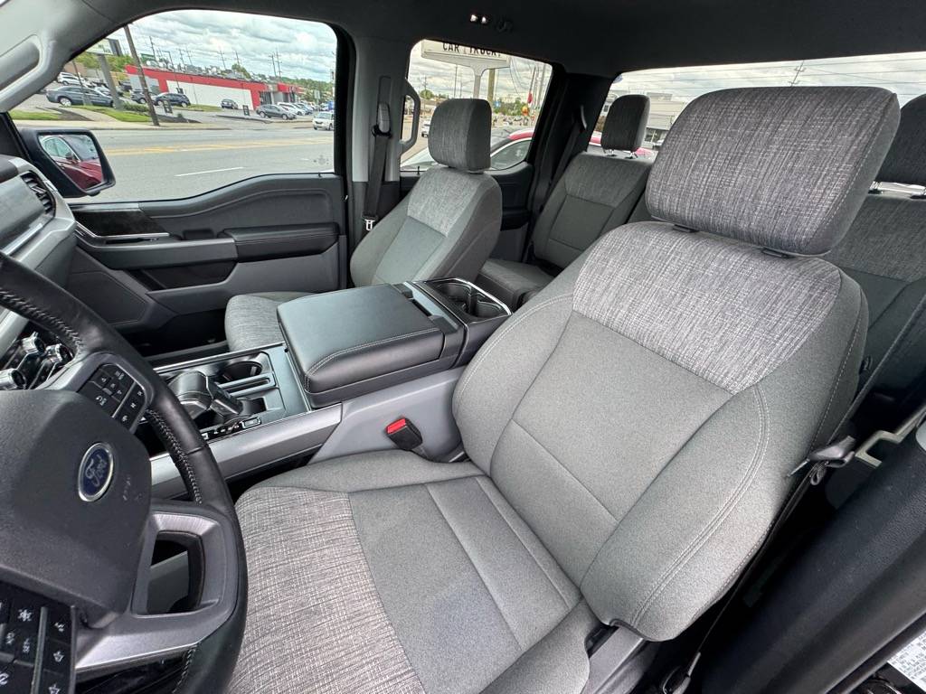 Ford F-150 Lightning XLT ER 0FDBED95-40AF-4A2F-A6B9-FFAA4CBE7F26-554B6F06-07E6-4A07-BF10-9A77C04C421C