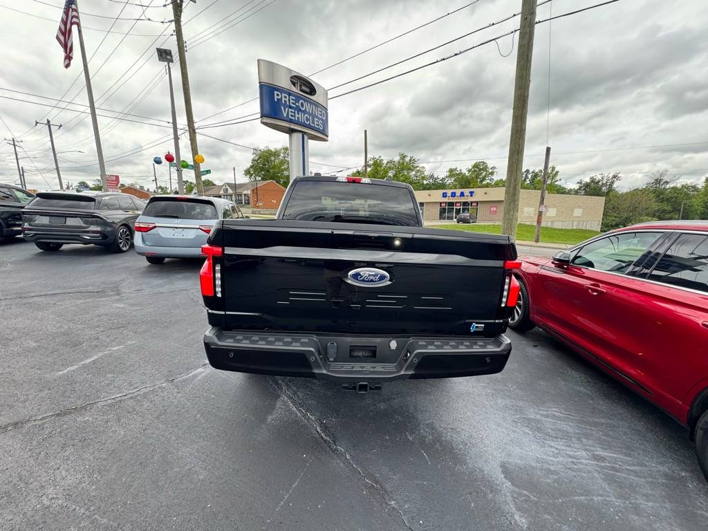 Ford F-150 Lightning XLT ER 85E3B293-CE91-447A-A734-091B19F0690A-E85F7956-606C-43A0-942B-44B055054C2F