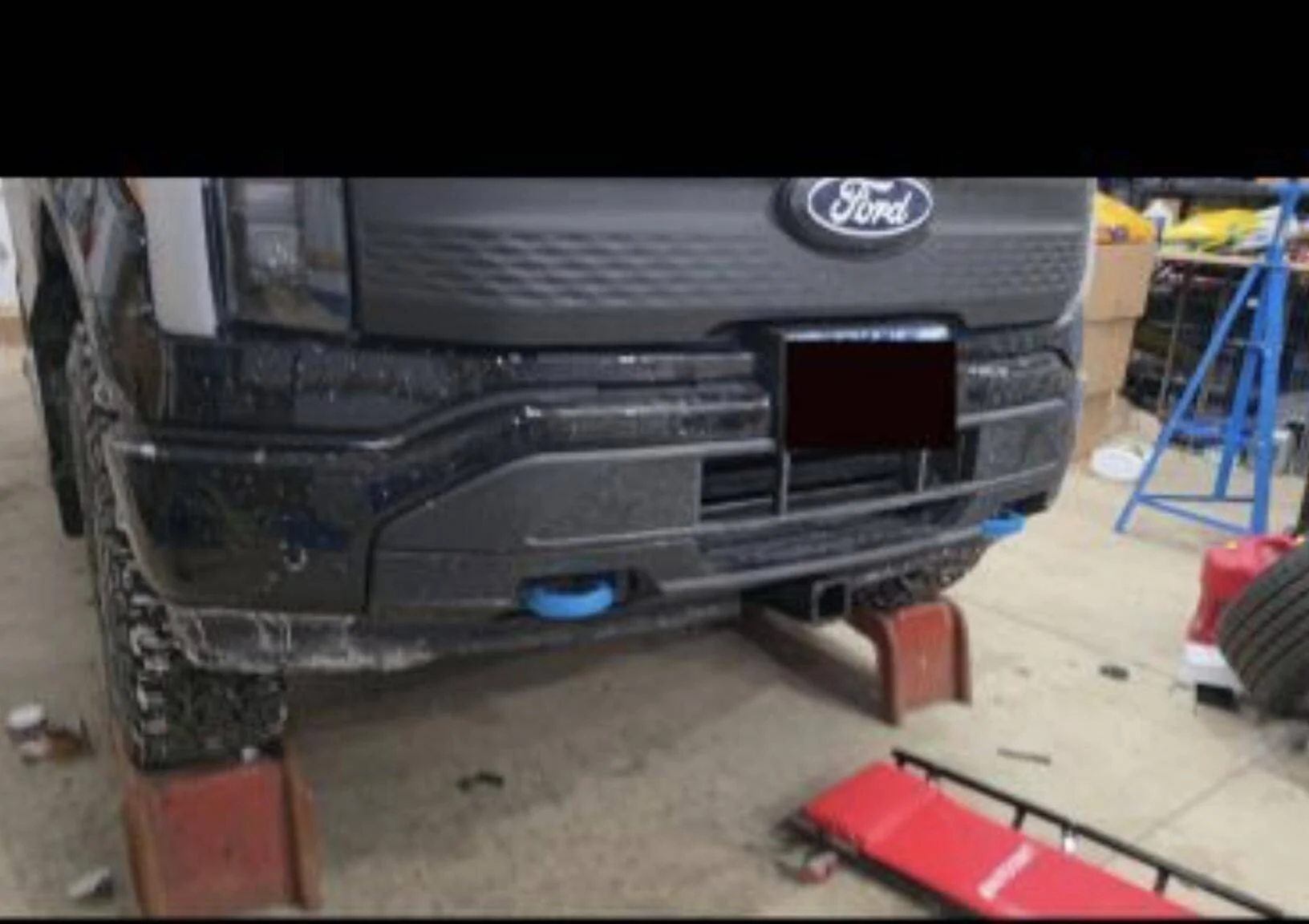 Ford F-150 Lightning Is a front receiver hitch possible? Screenshot 2025-05-14 at 1.11.51 PM