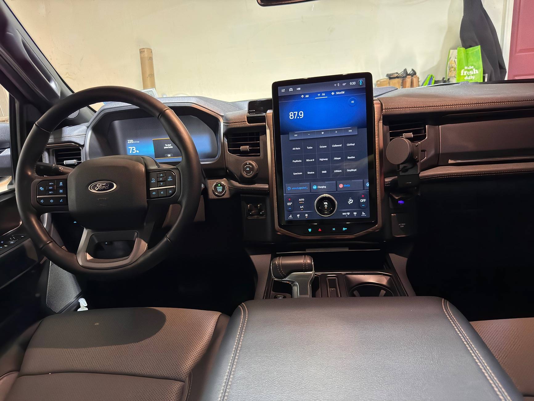 Ford F-150 Lightning 2023 Lightning Lariat 511A ER for Lease Transfer IMG_3710