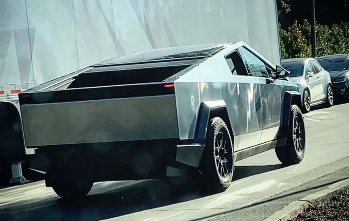 Cybertruck gets new removable side mirrors design -- spotted today