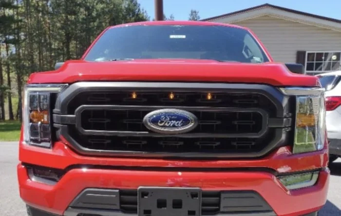 2021 F150 with XL or XLT Grille Custom Auto Works Raptor Style LED Amber Grille Light Kit